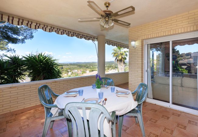 Вилла на Tarragona - Villa GOLETA  Вилла на Tarragona - Villa GOLETA