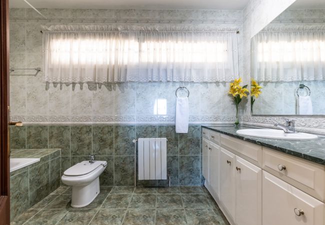 Вилла на Tarragona - Villa GOLETA  Вилла на Tarragona - Villa GOLETA