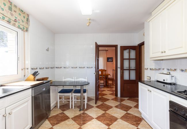 Вилла на Tarragona - Villa GOLETA  Вилла на Tarragona - Villa GOLETA