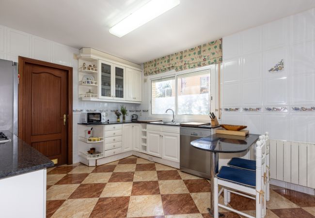 Вилла на Tarragona - Villa GOLETA  Вилла на Tarragona - Villa GOLETA