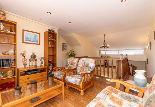 Вилла на Tarragona - Villa GOLETA  Вилла на Tarragona - Villa GOLETA